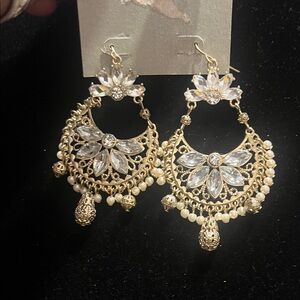 Elegant Gold and White Floral Earrings
